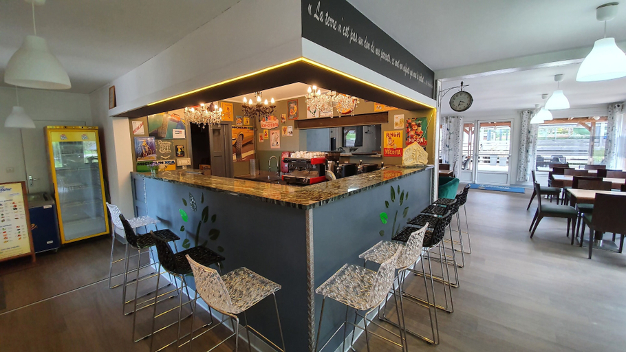 Food & Drinks 5, Camping les Vernières, Puy-de-Dôme