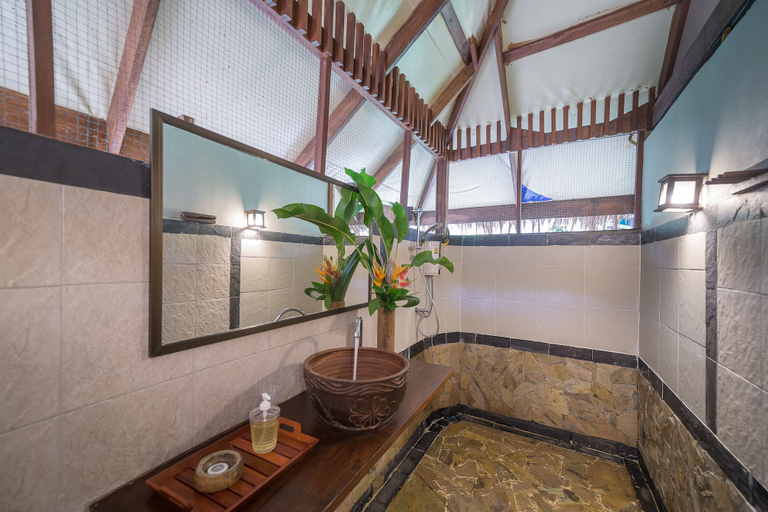 Bathroom 4, Our Jungle Camp - Eco Resort, Phanom