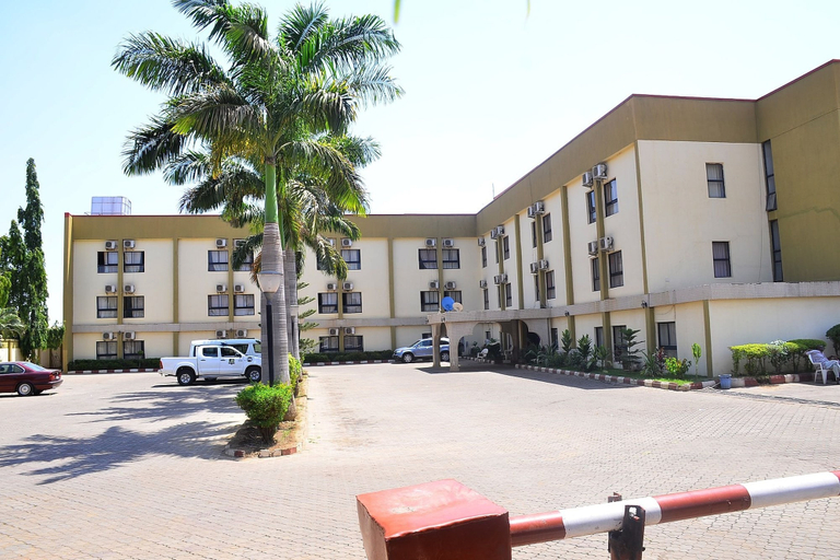 Exterior & Views 1, De' Nevilla Hotel, Kaduna South