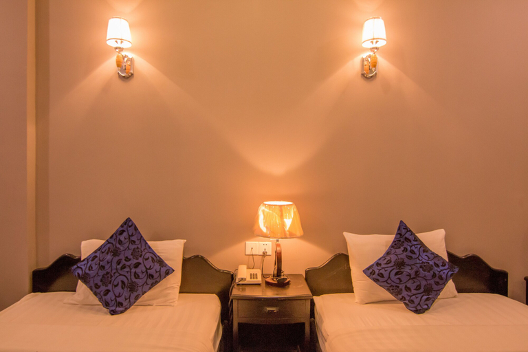 Bedroom 2, Diamond Palace Hotel, Phnom Penh
