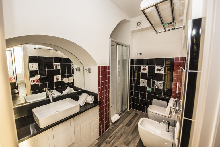 Bathroom 5, Villa Adua, Vibo Valentia