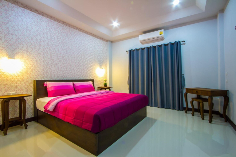 Bedroom 3, Mana Hotel, Muang Chiang Rai