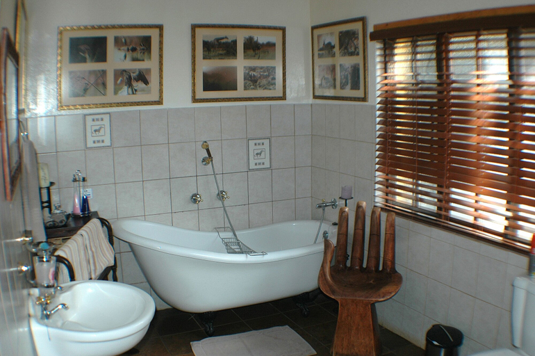 Bathroom 5, Trees Too Guest Lodge, Ehlanzeni