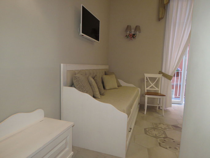 Bedroom 3, Le Ninfe Luxury Rooms, Napoli
