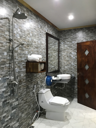 Bathroom 3, Xayana Home, Luang Prabang