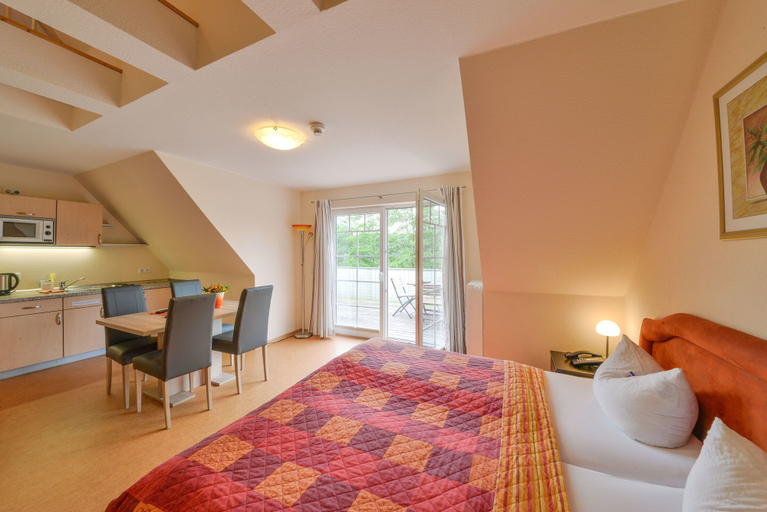 Bedroom 4, Ostseehotel Rike, Nordwestmecklenburg