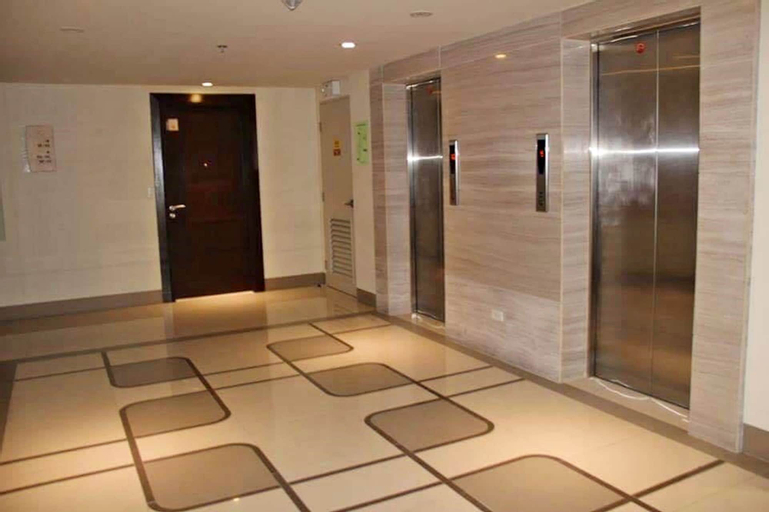 Others 5, Favila Condotel Units 150 Newport Blvrd, Pasay City