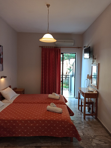Bedroom 3, Dionisos Apartments, Ionian Islands