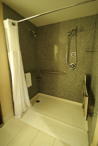 Bathroom 4, Wingate by Wyndham Bismarck, Burleigh