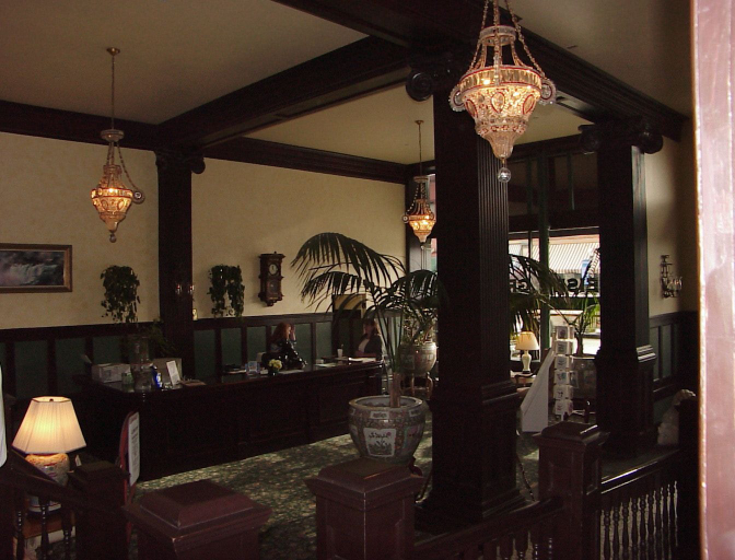 Food & Drinks 5, Geiser Grand Hotel, Baker