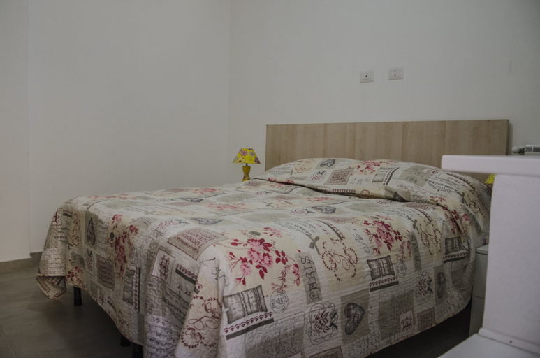 Bedroom 3, Casa Cantara, Sassari
