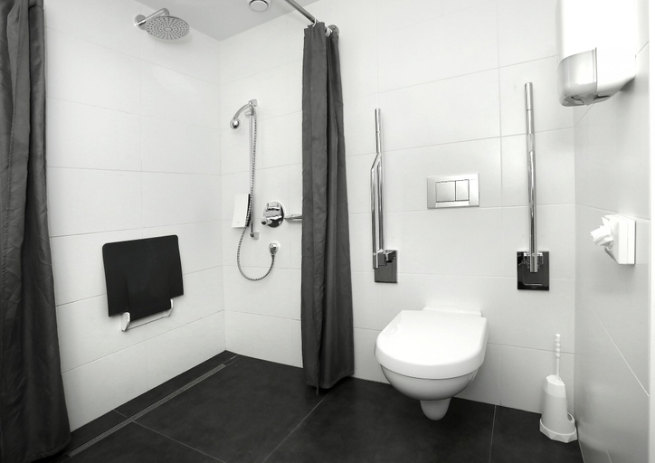 Bathroom 4, Churchill hotel Terneuzen                                                                   , Terneuzen