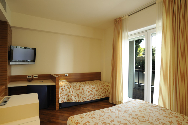 Bedroom 29