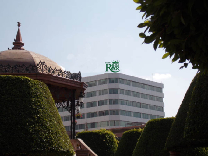 Exterior & Views 3, Hotel Real Rex, León