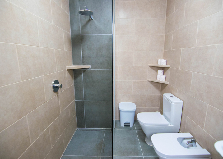 Bathroom 4, Pensión Alcalá, Santa Cruz de Tenerife