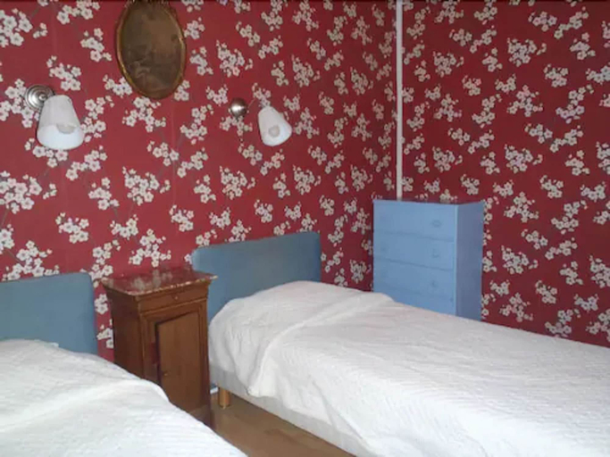 Bedroom 2, Hôtel Esmeralda, Paris