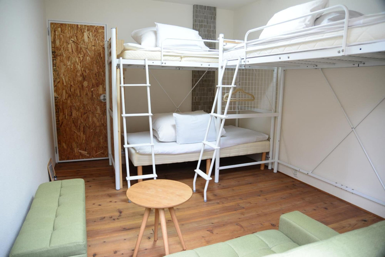Bedroom 2, The Deer Park Inn, Nara