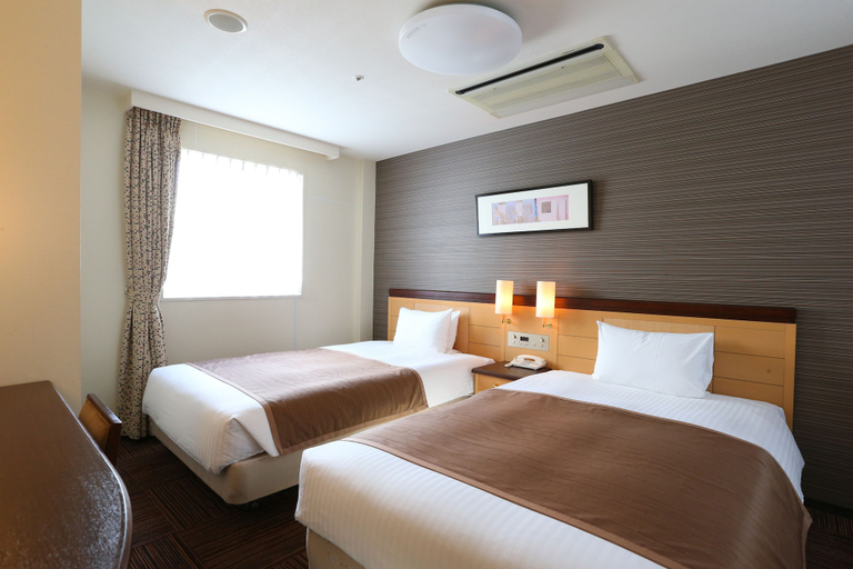 Bedroom 3, Hotel Hokke Club Sapporo, Sapporo