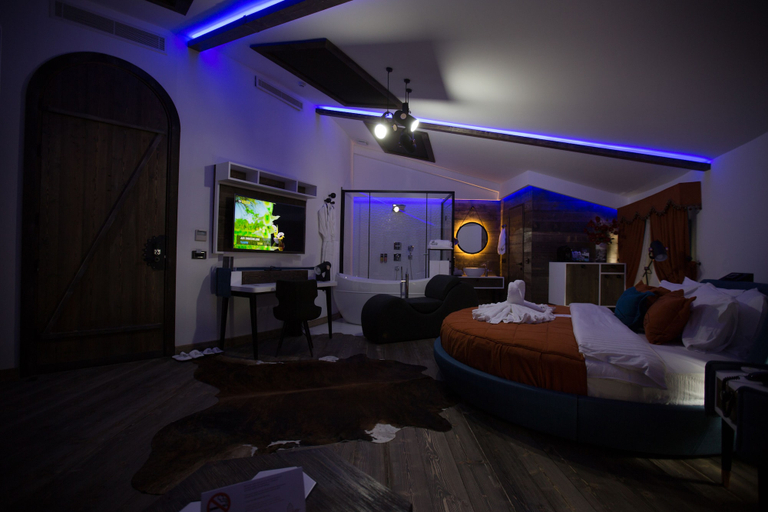 Bedroom 3, Cephanelik Hotel, Merkez