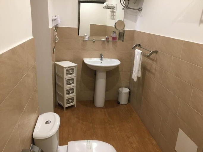Bathroom 4, B&B Liberty 900, Catania