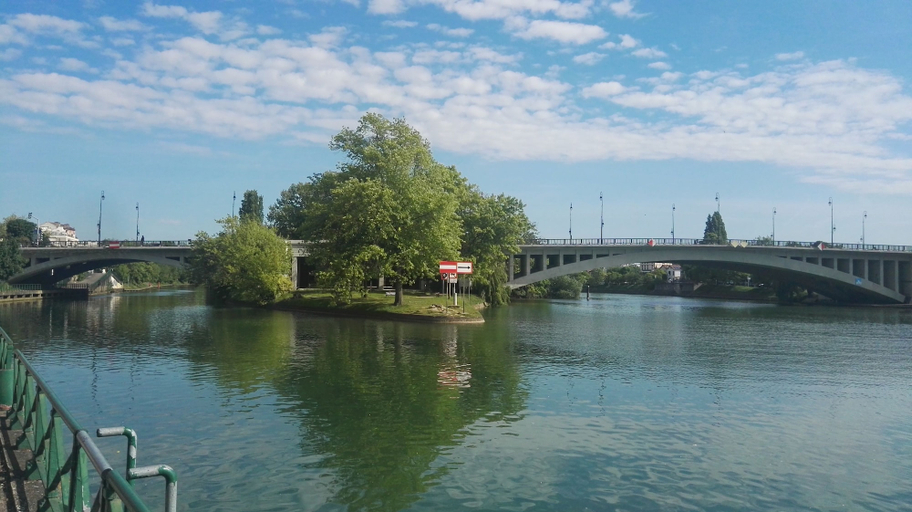 Others 5, Kyriad - Joinville-Le-Pont, Val-de-Marne