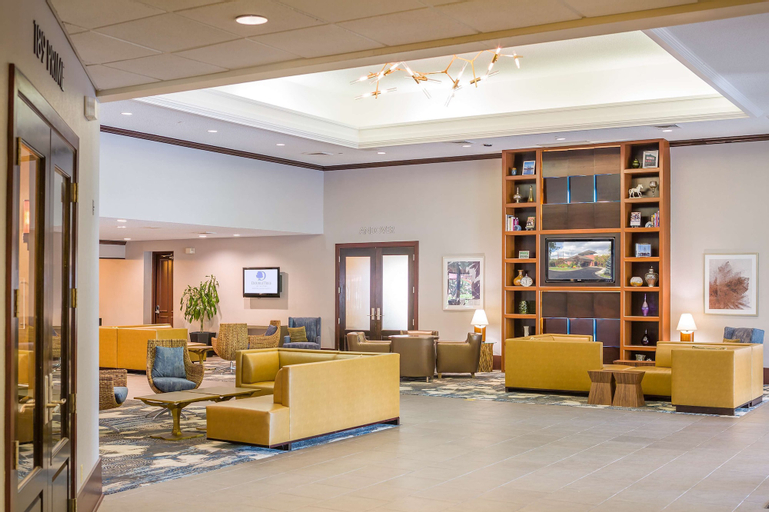 DoubleTree by Hilton Boston - Andover, Essex