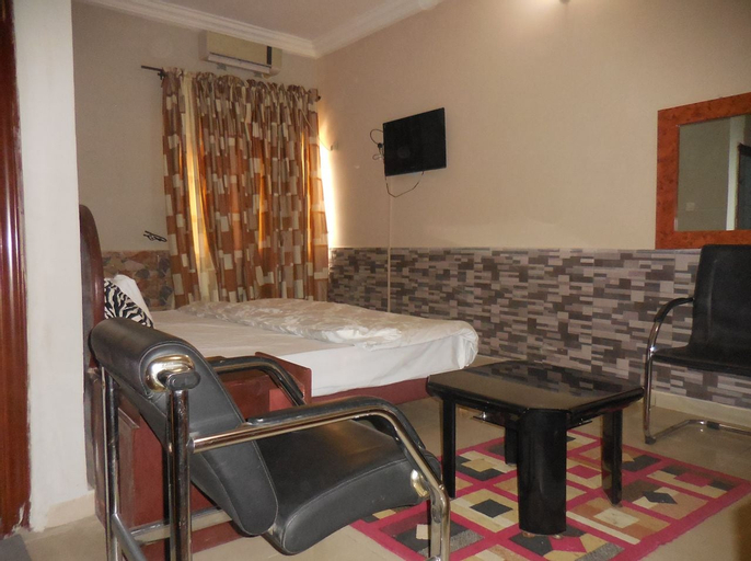 Bedroom 2, Golden Olive Resort, Umuahia North