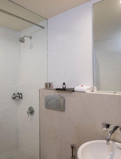 Bathroom 5, The Park Navi Mumbai, Thane