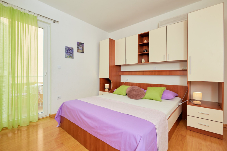 Bedroom 3, Apartments Zelic Tucepi, Tučepi