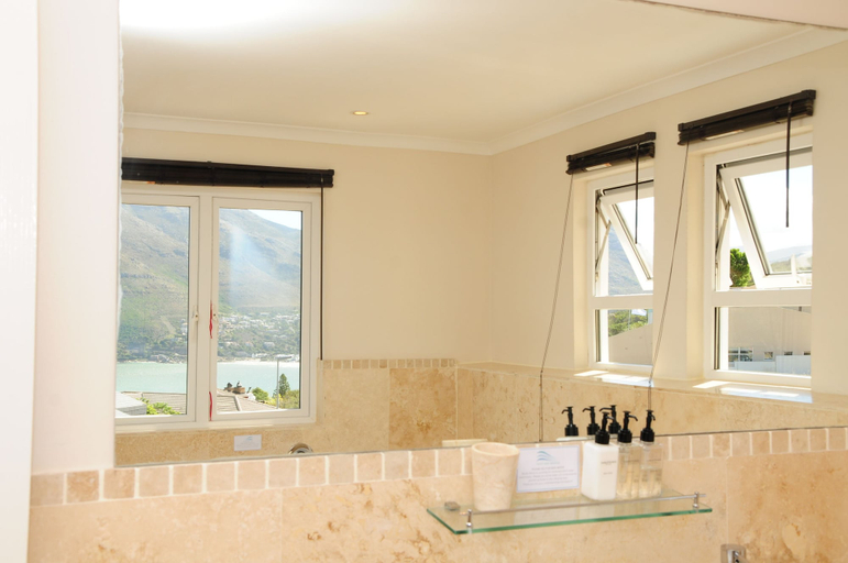 Bathroom 5, Hout Bay Breeze, City of Cape Town