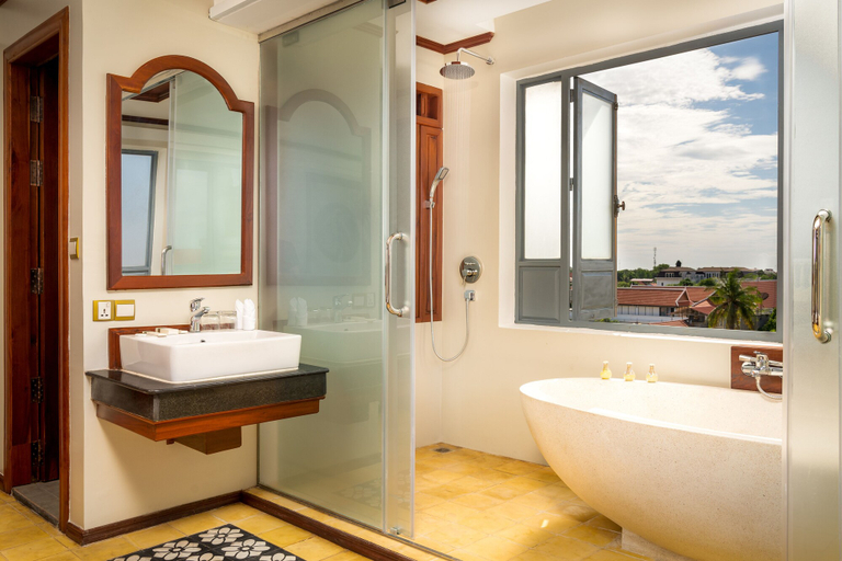 Bathroom 4, GZ Premier Luxury Residence and Spa, Siem Reap