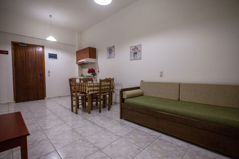 Others 5, Ammoudi Hotel, Crete
