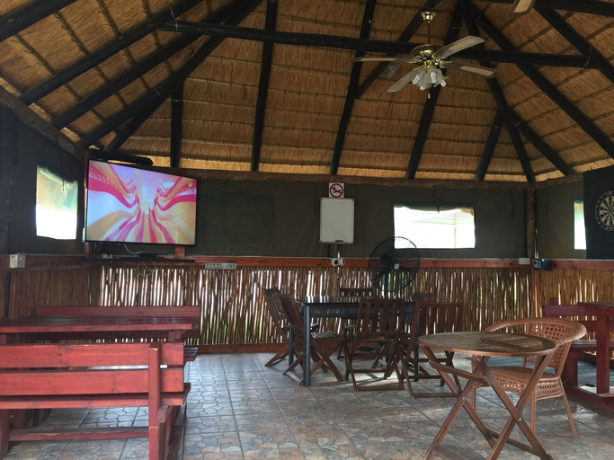 Food & Drinks 4, The Curve Guest House, Lethlakane