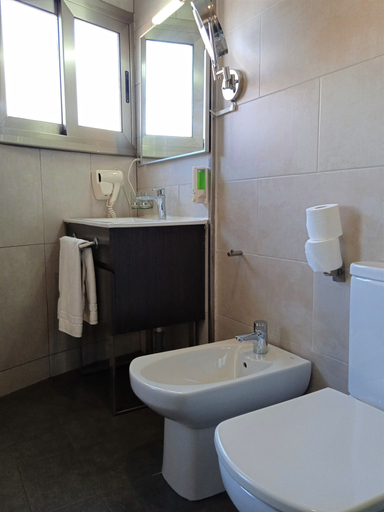 Bathroom 5, Hotel 170, Barcelona