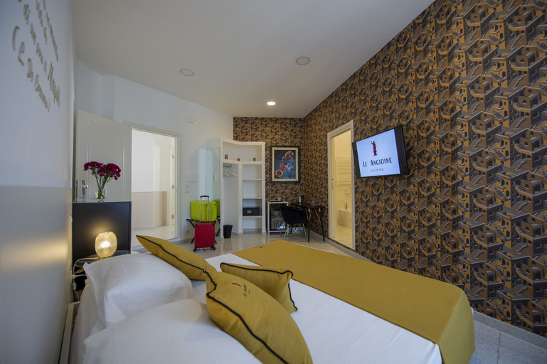 Bedroom 5, Le Angioine Rooms, Napoli