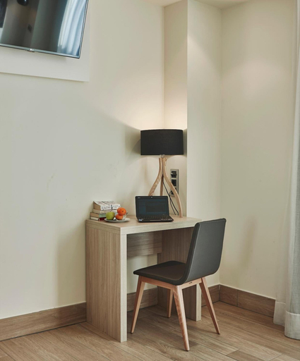 Others 5, Hotel Bilbao Plaza, Vizcaya