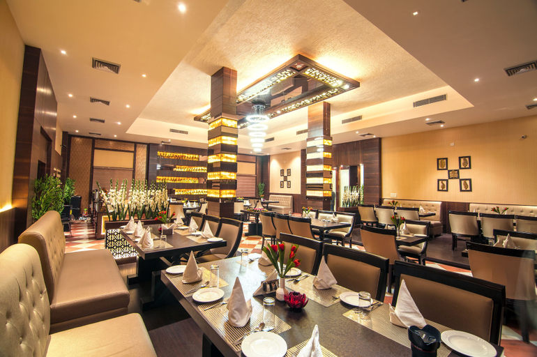 Food & Drinks 5, Hotel Abhinandan, Mathura