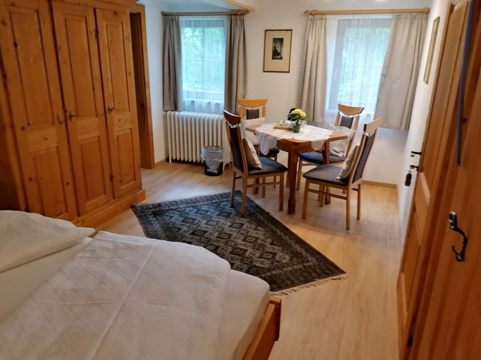 Bedroom 2, Heilbad Burgwies, Zell am See