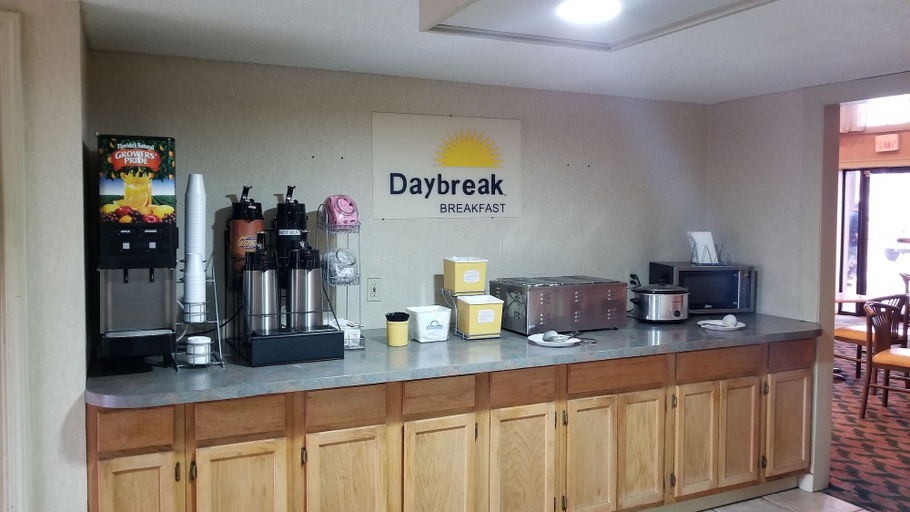Food & Drinks 4, Days Inn by Wyndham West Memphis, Crittenden
