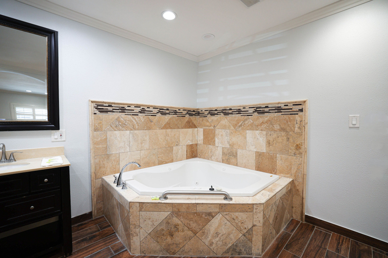 Bathroom 5, Motel 6 Tustin, CA – Orange County, Orange