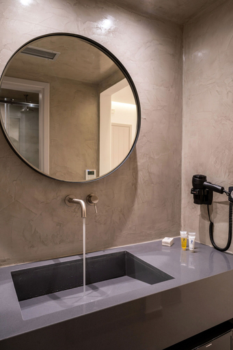Bathroom 5, Hippocampus Hotel, South Aegean