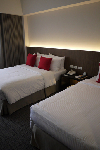 Bedroom 4, Emperor Hotel, Taipei City