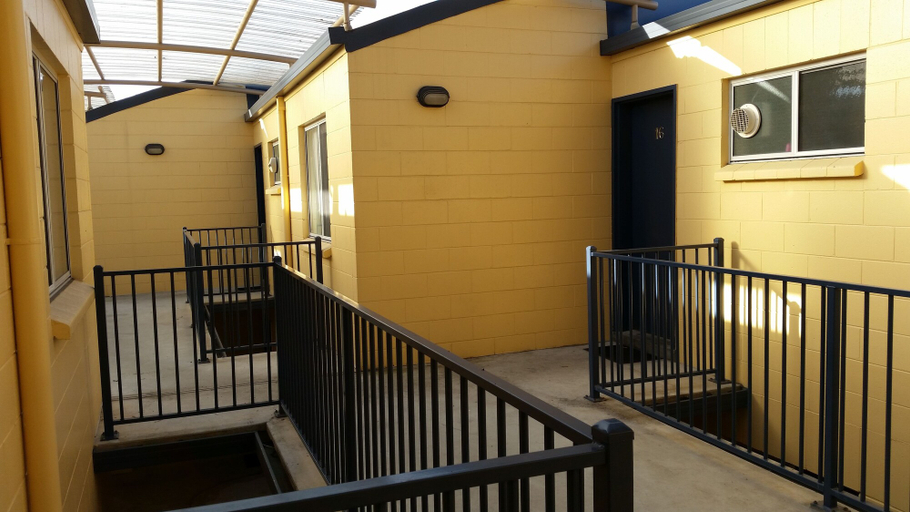 Exterior & Views 2, Shearwater Resort, Latrobe - Pt A