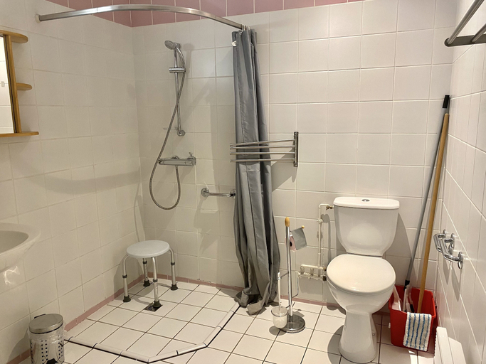 Bathroom 4, Tilleul Plaza Résidence, Vosges
