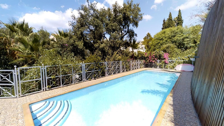 Sport & Beauty 2, Exquisite Villa Near Beach - Heated Pool, Málaga