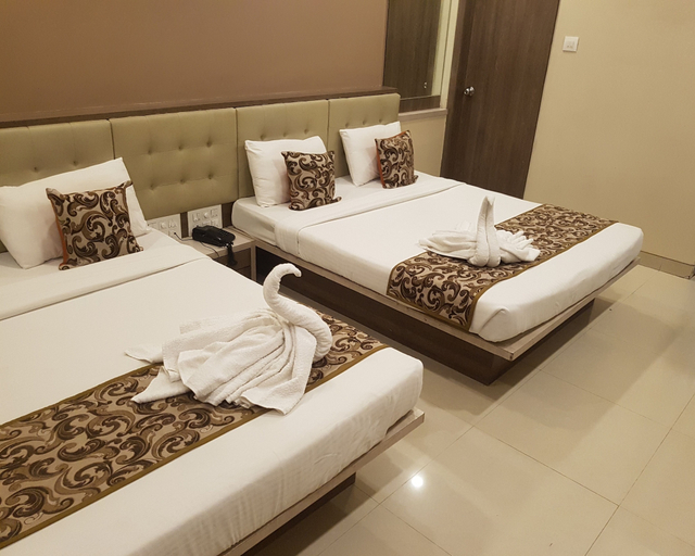 Bedroom 1, Hotel Sai Chhatra, Ahmadnagar