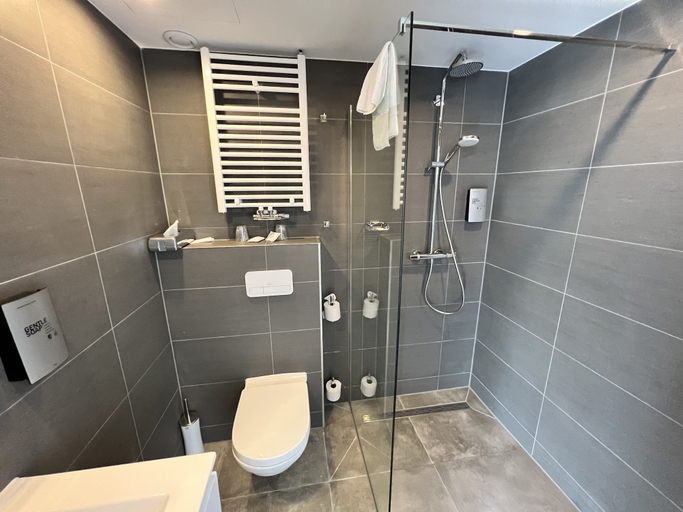 Bathroom 4, Best Western Hotel Royal Centre, Bruxelles