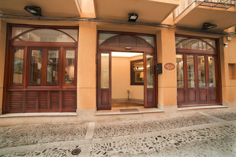 Exterior & Views 2, Hotel La Giara, Palermo