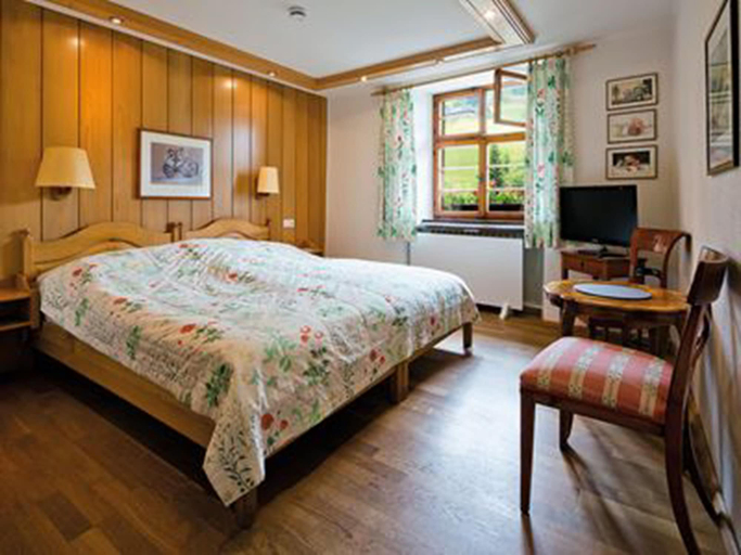 Bedroom 3, Romantik Hotel Spielweg, Breisgau-Hochschwarzwald