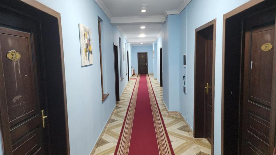 Others 4, Ariva Center Hotel, Baku